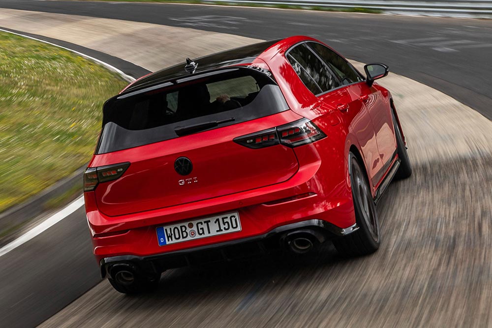 Νέο και εκρηκτικά δυνατό VW Golf GTI Edition 50