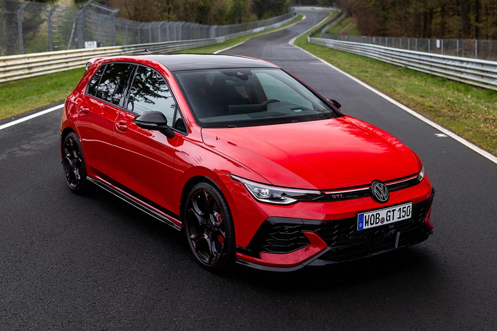 Νέο και εκρηκτικά δυνατό VW Golf GTI Edition 50