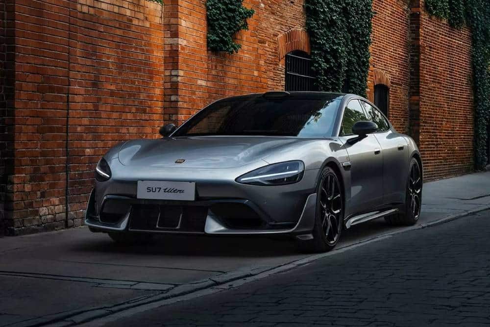 Το Xiaomi SU7 Ultra συνέτριψε το θρυλικό Rimac Nevera!