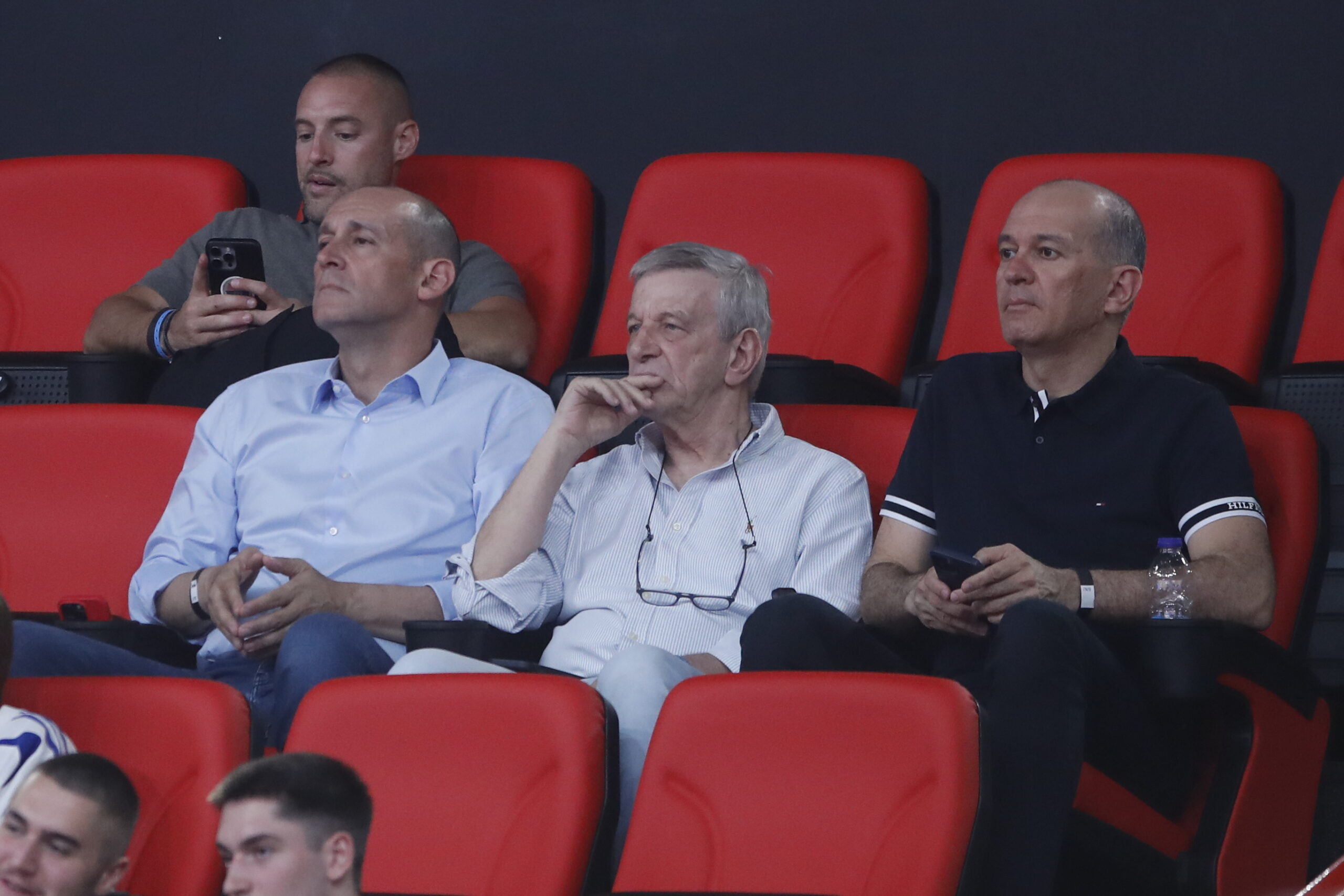 Ελλάδα – Τουρκία: Δημήτρης Διαμαντίδης, Λάζαρος Παπαδόπουλος, Θανάσης Αντετοκούνμπο και αδελφοί Αγγελόπουλοι στο ΣΕΦ για την αναμέτρηση 9 Ελλάδα – Τουρκία: Δημήτρης Διαμαντίδης, Λάζαρος Παπαδόπουλος, Θανάσης Αντετοκούνμπο και αδελφοί Αγγελόπουλοι στο ΣΕΦ για την αναμέτρηση