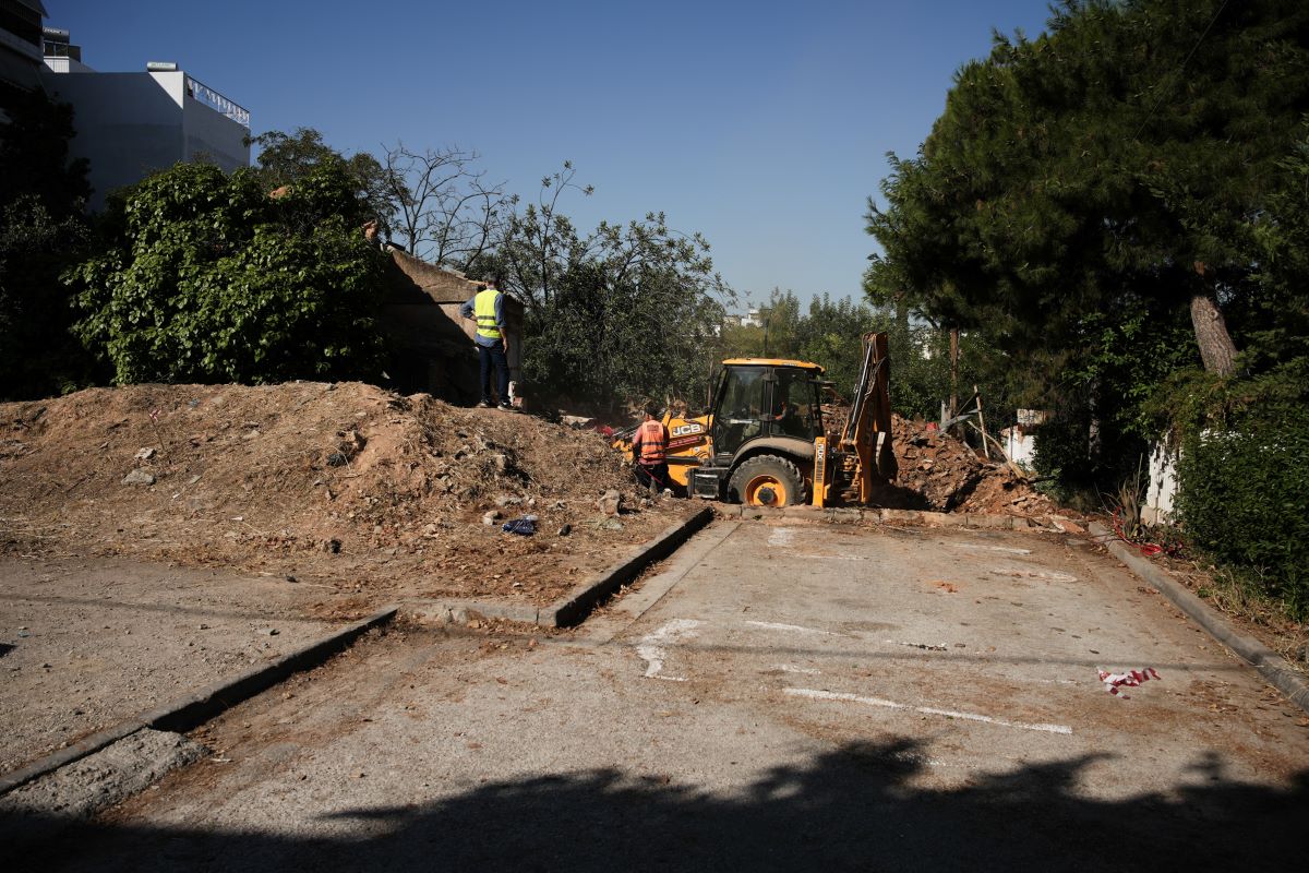 Ο δήμος Αθηναίων ξεκίνησε την κατεδάφιση 70 ετοιμόρροπων κτισμάτων – Ποιες συνοικίες επηρεάζονται 3 Κατεδάφιση επικίνδυνων κτισμάτων από τον δήμο Αθηναίων
