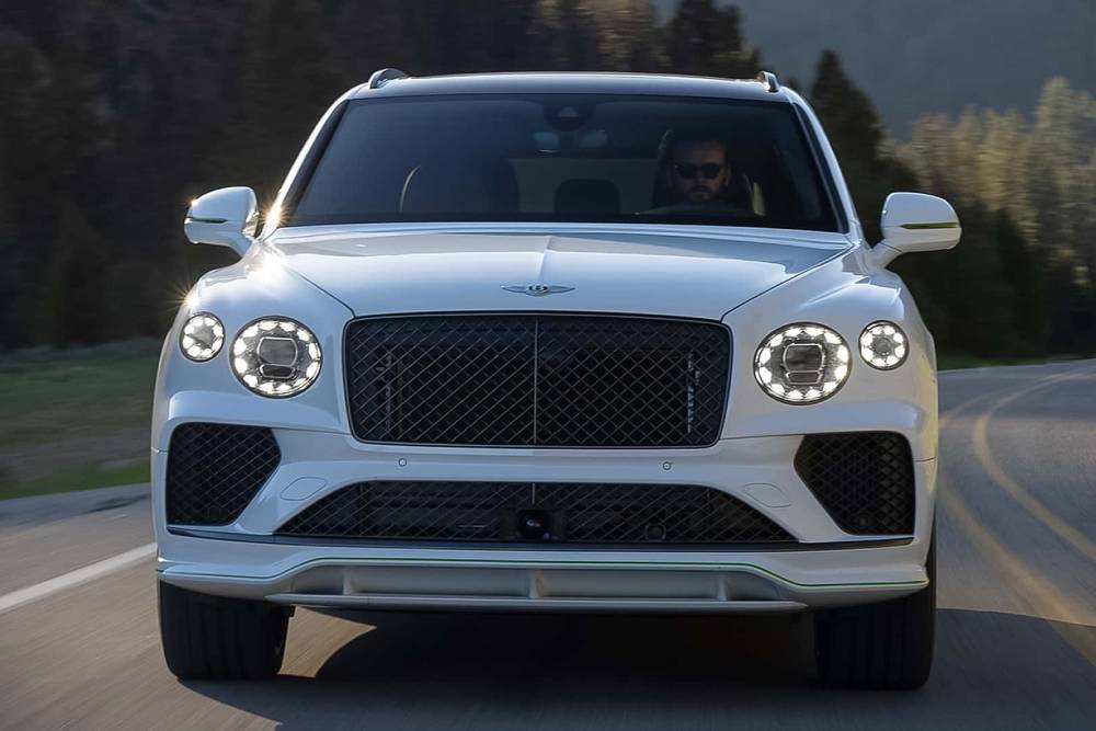 Εκρηκτική υβριδική η νέα Bentley Bentayga Speed