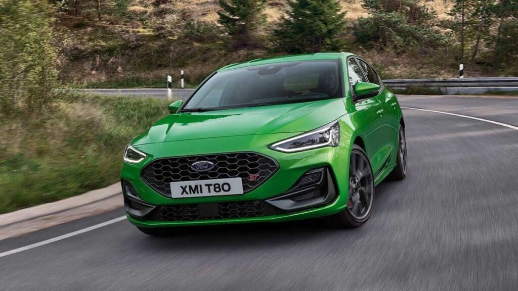 Μήπως τώρα είναι η στιγμή να αποκτήσεις ένα Ford Focus ST; 12 Ford Focus ST (2025)
