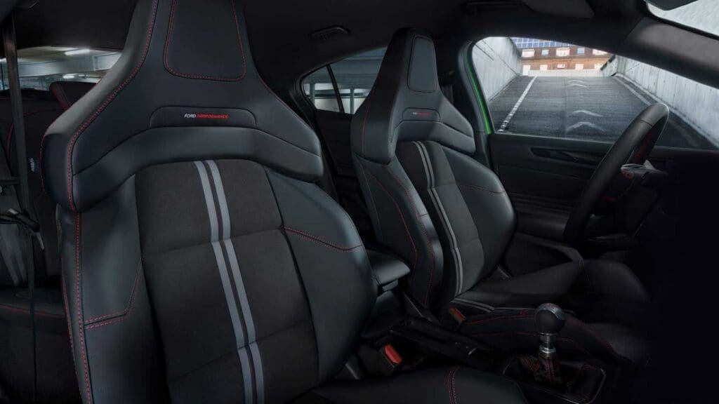 Μήπως τώρα είναι η στιγμή να αποκτήσεις ένα Ford Focus ST; 14 Ford Focus ST καθίσματα