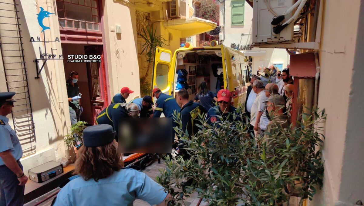 Ναύπλιο: Νεκρή ανασύρθηκε ηλικιωμένη μετά από φωτιά σε σπίτι 2 Νεκρή γυναίκα από φωτιά στο Ναύπλιο