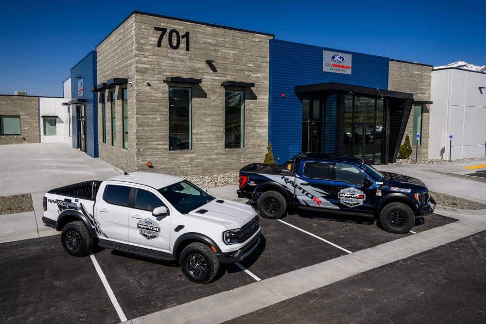 Η σχολή οδήγησης με τα Ford Ranger Raptor