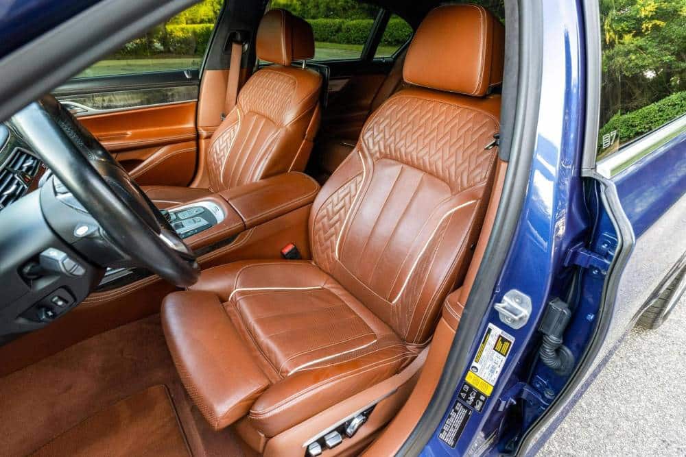 Γκάζια κλάσης με Alpina B7 xDrive 600 ίππων