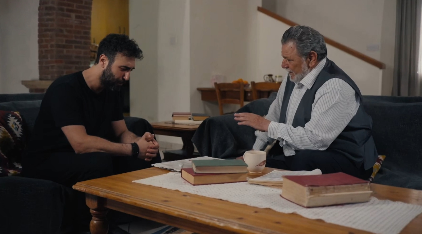 Η Γη της Ελιάς: Πάθος, έρωτας, ενοχές και εκδίκηση – Συνταρακτικές ανατροπές στα επόμενα επεισόδια