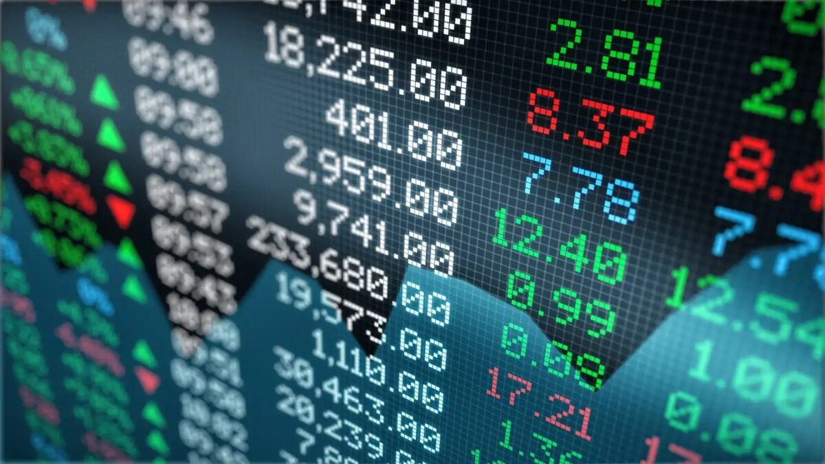 Η Wall Street εκτινάσσεται παρά την κρίση στη Μέση Ανατολή