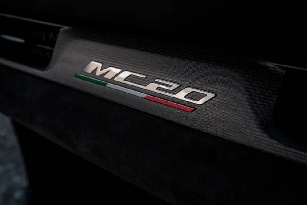 Stellantis: «Δεν πωλείται η Maserati διαψεύδει»