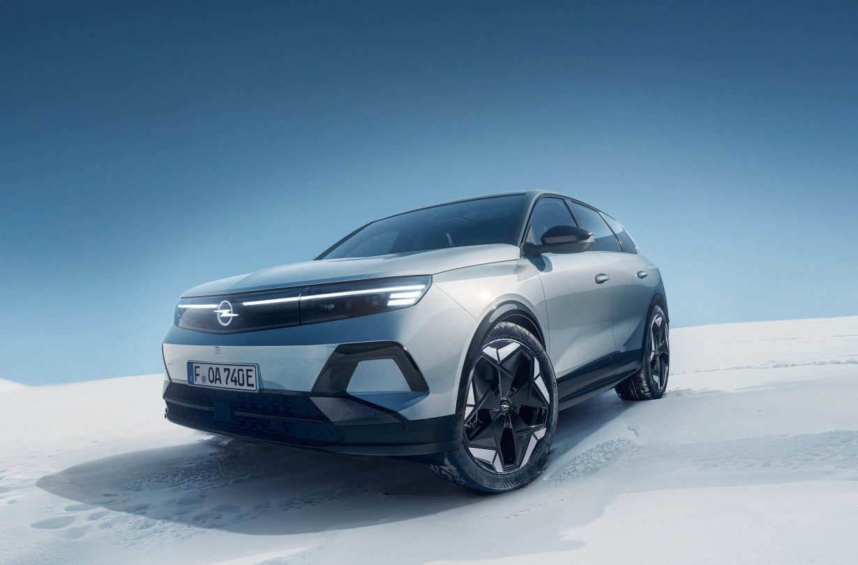 Opel Grandland Electric AWD: Εντυπωσιακή τετρακίνητη έκδοση με 325 άλογα