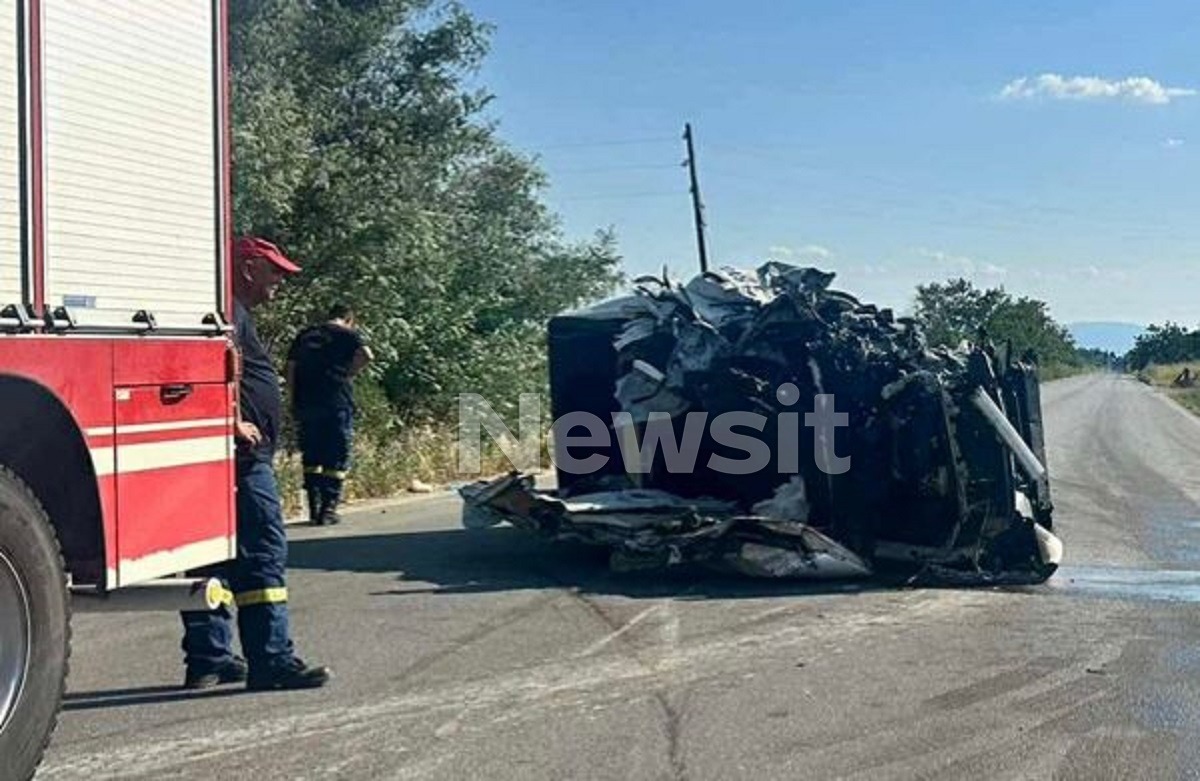 Τραγικό τροχαίο στη Θεσσαλονίκη: Ελεύθερος ο οδηγός του φορτηγού – Ο 9χρονος επιζών αναζητά τον πατέρα και τον αδερφό του 4 Τροχαίο δυστύχημα στην εθνική οδό Θεσσαλονίκης - Βέροιας
