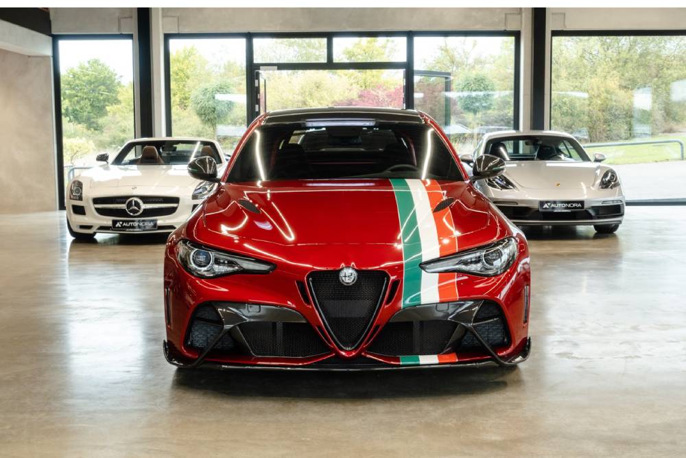 Η πιο γνήσια ιταλίδα Alfa Romeo Giulia GTAm αποκαλύπτεται