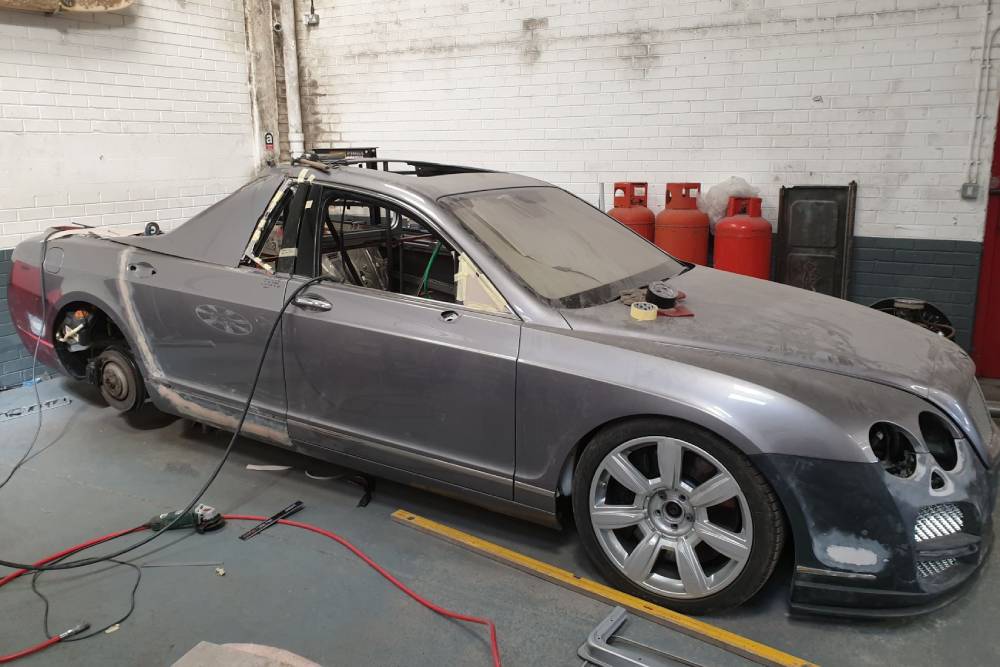 Σπάνια Bentley με καρότσα για αριστοκράτες αγρότες