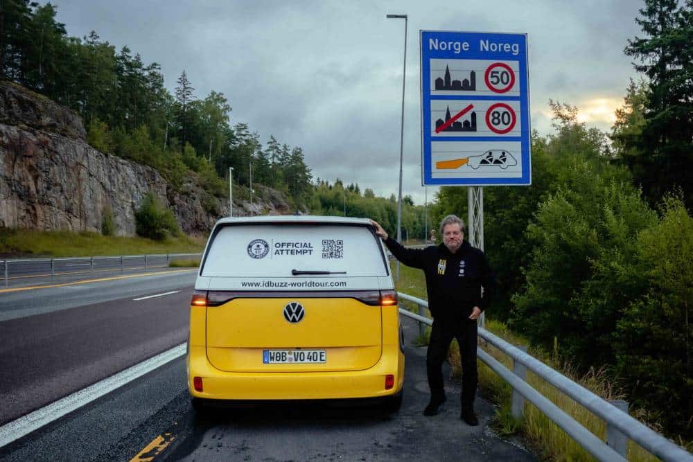 Ο γύρος του κόσμου σε 75 ημέρες με το θρυλικό VW ID. Buzz