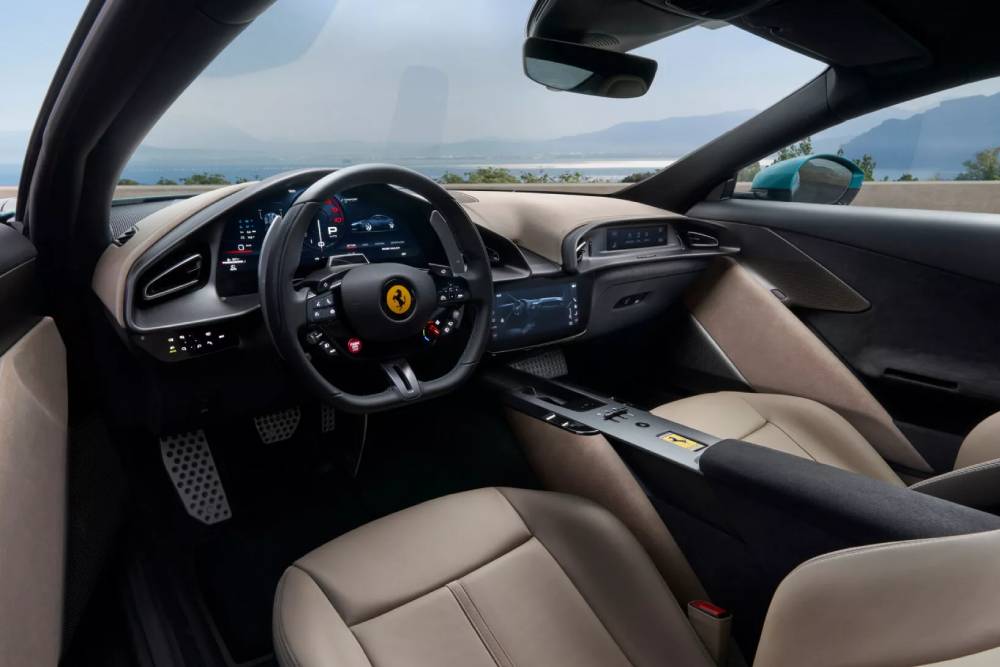 Νέα Ferrari Amalfi με 640 θηριώδη άλογα