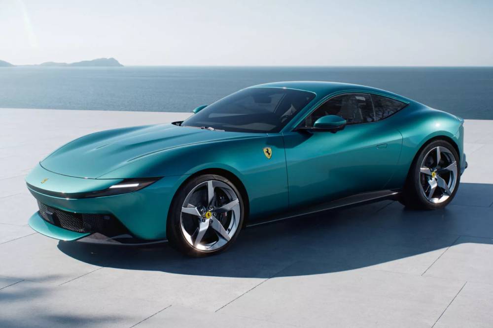Νέα Ferrari Amalfi με 640 θηριώδη άλογα