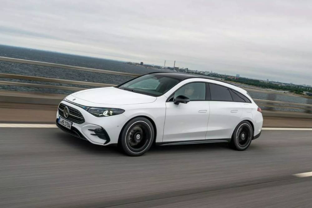 Ηλεκτρική και ανανεωμένη Mercedes CLA Shooting Brake