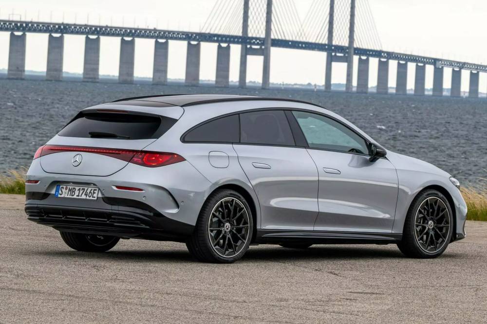Ηλεκτρική και ανανεωμένη Mercedes CLA Shooting Brake