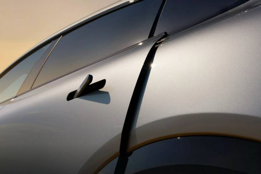 Νέο Xpeng G7 απειλεί το Tesla Model Y