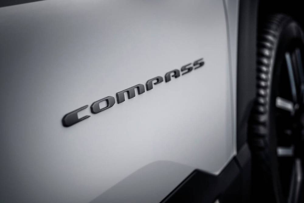 Το Jeep Compass 4xe επαναπροσδιορίζει την περιπέτεια
