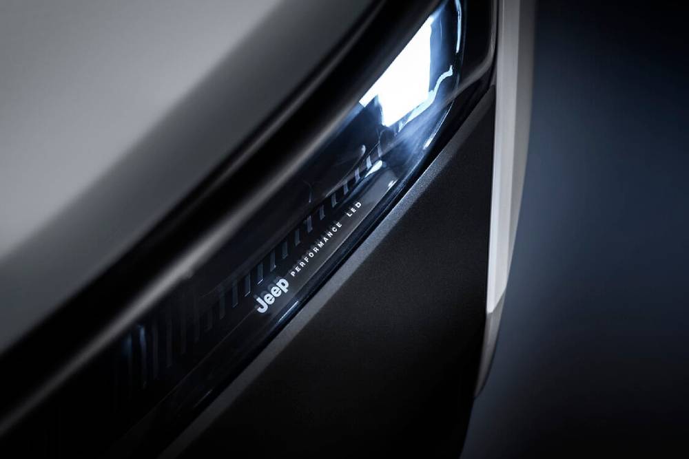 Το Jeep Compass 4xe επαναπροσδιορίζει την περιπέτεια