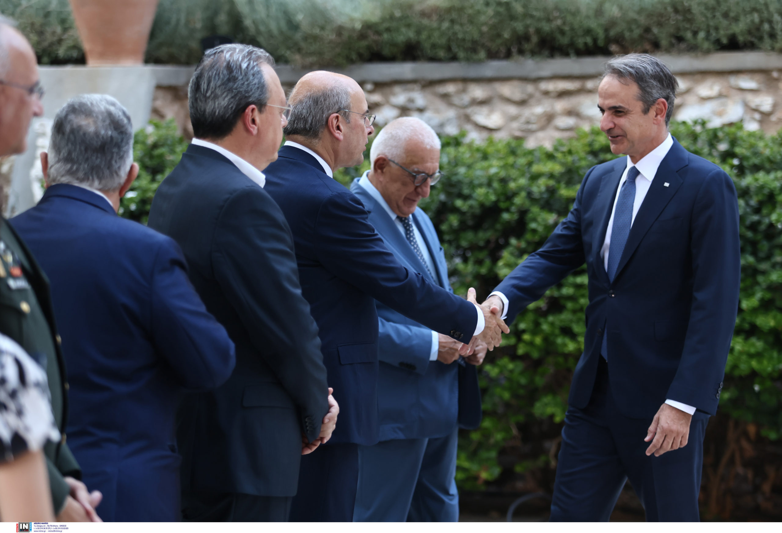 αποκατάσταση της δημοκρατίας, Προεδρικό Μέγαρο, δεξίωση 