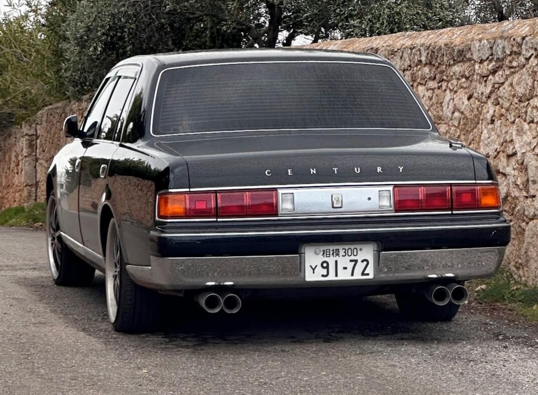 Toyota Century