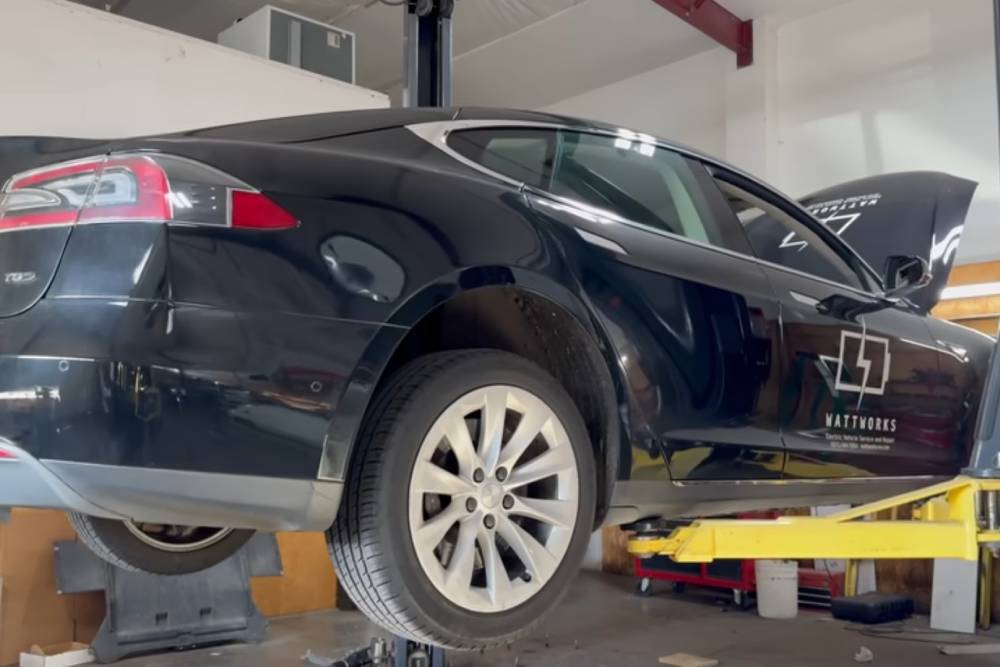 Πώς διατηρείται ένα Tesla Model S με 756.000 χιλιόμετρα;