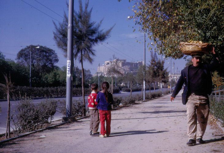 Η Αθήνα τη δεκαετία του 1960 – Εκπληκτικές εικόνες μιας άλλης γοητευτικής εποχής