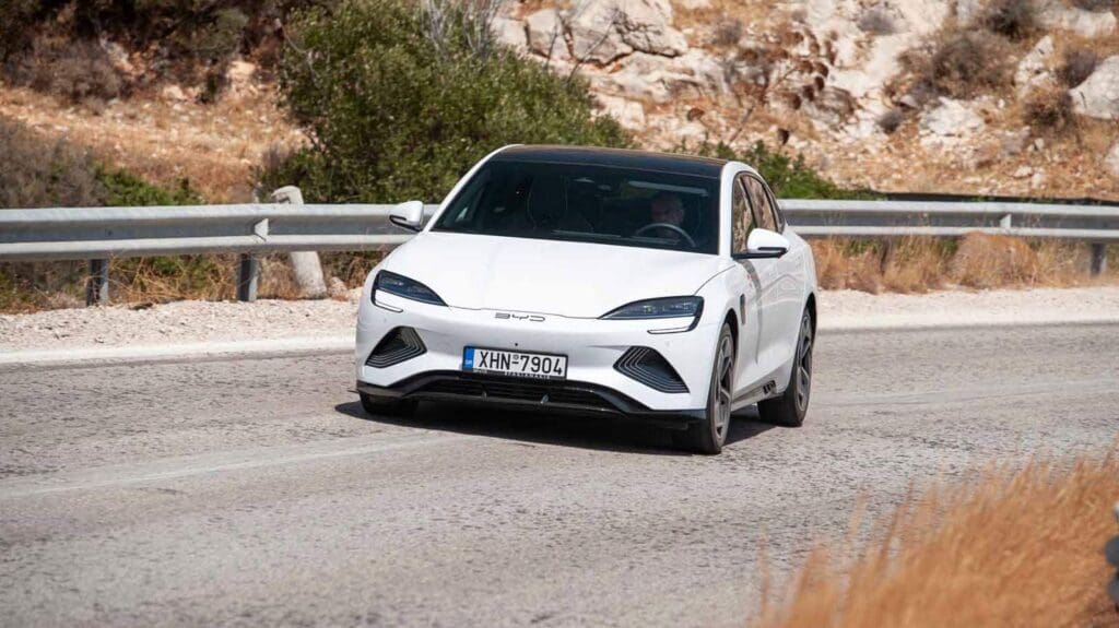 Πώς βλέπει το ChatGPT το 4Drivers.gr;
