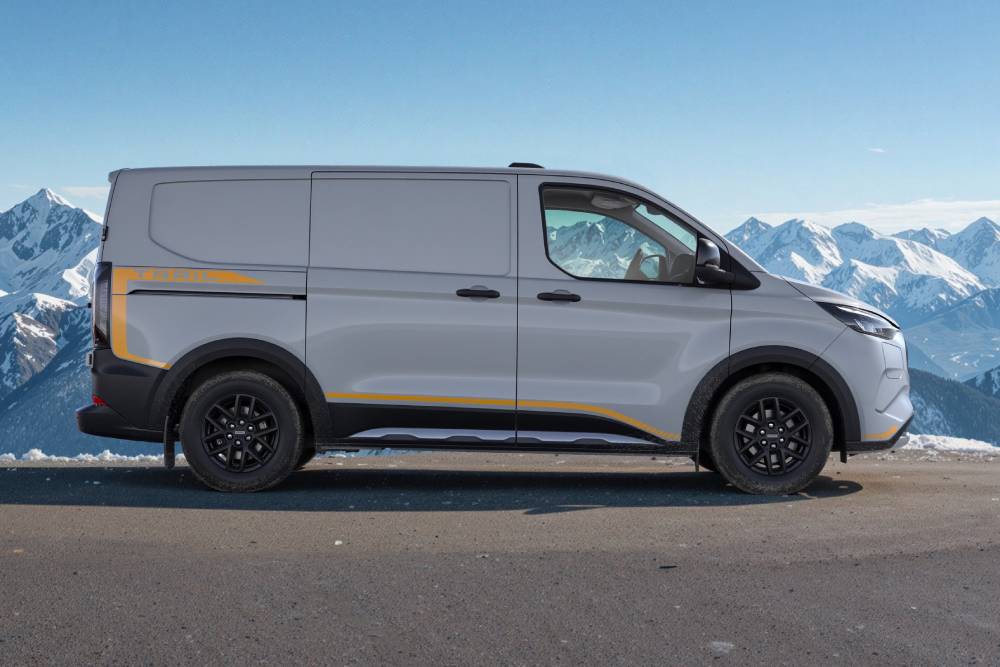 Νέο τετρακίνητο Ford E-Transit Custom