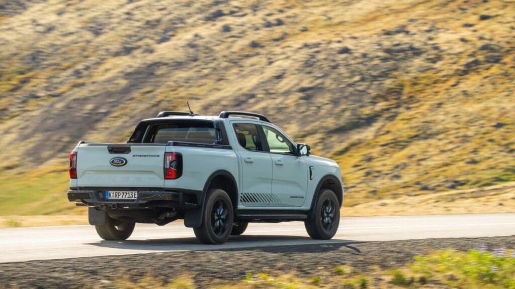 Το Ford Ranger μεταμορφώνεται σε PHEV με 281 PS και 697 Nm 9 Ford Ranger PHEV