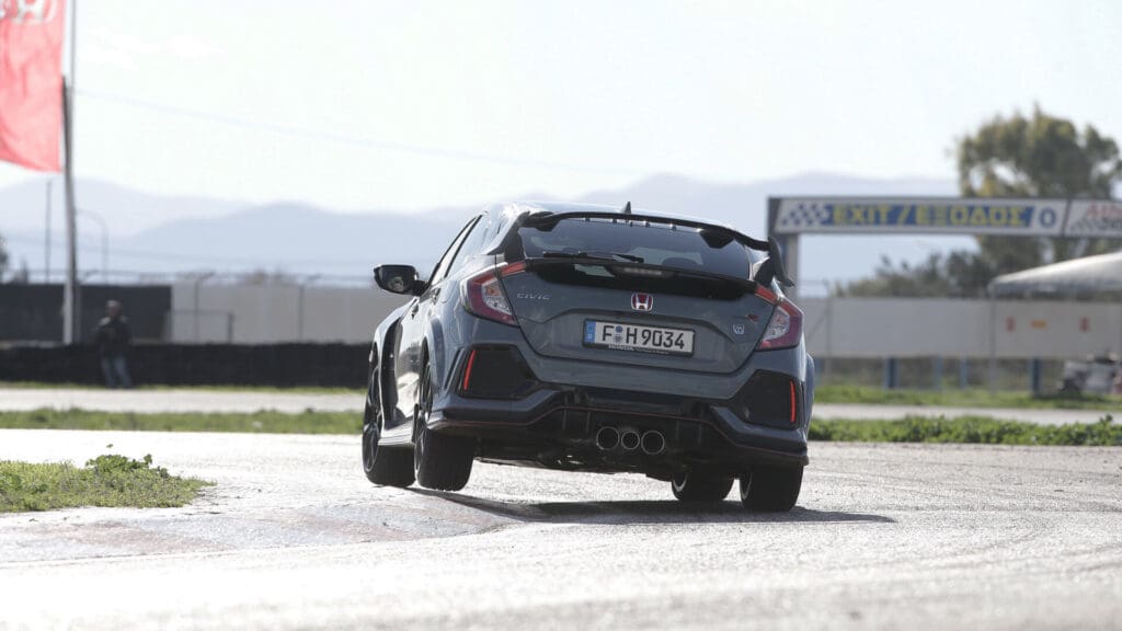Με Διπλό Άξονα το ανανεωμένο Honda Prelude 12 Με Διπλό Άξονα το ανανεωμένο Honda Prelude