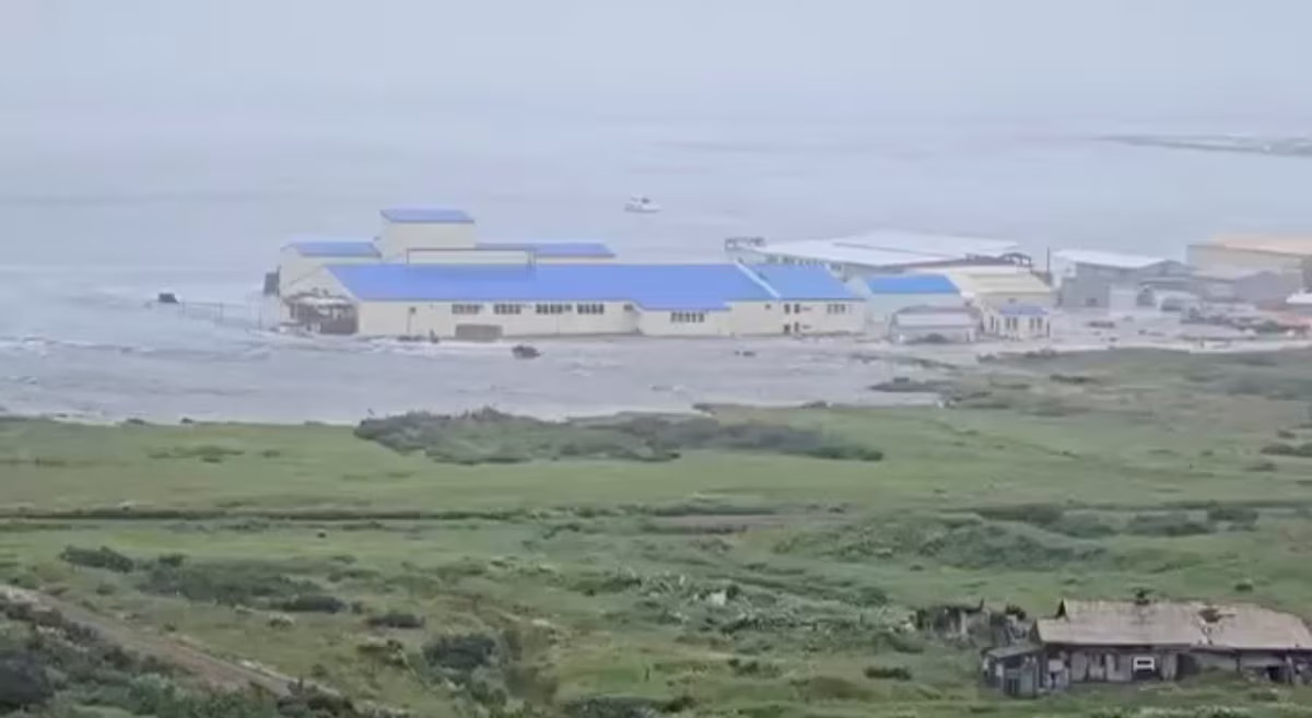Συναγερμός στον Ειρηνικό: Ισχυρός σεισμός 8,8 Ρίχτερ στη Ρωσία προκαλεί τσουνάμι και εκκενώσεις – Προειδοποιήσεις σε Ασία, Αμερική και Ωκεανία 3 Ρωσία σεισμός τσουνάμι