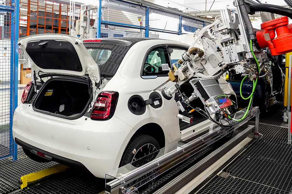 Νέο Fiat 500: Υβριδικό μοντέλο με κορυφαία απόδοση