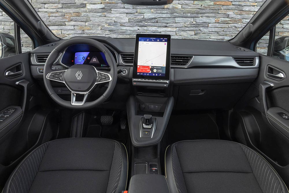 Εντυπωσιάζει το ανανεωμένο Renault Captur E-Tech 160