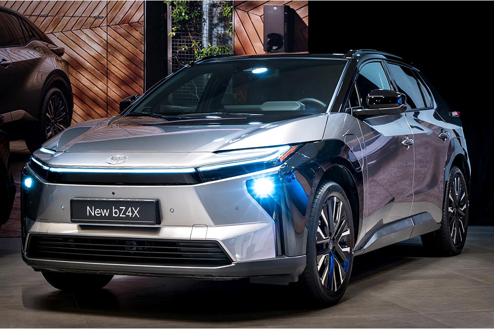Στην Ελλάδα τα νέα Toyota με εντυπωσιακή εγγύηση έως 1.000.000 χλμ.