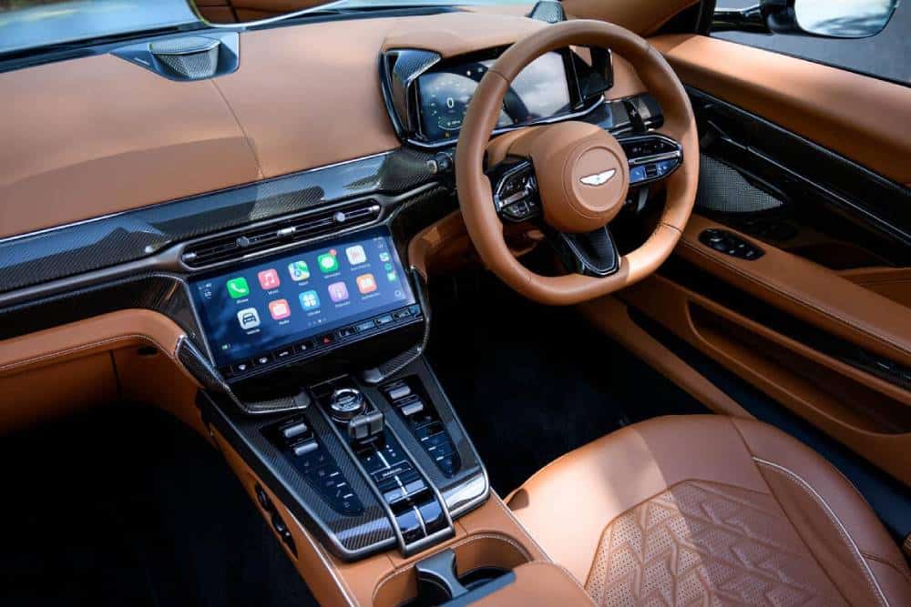 aston martin vanquish volante 10
