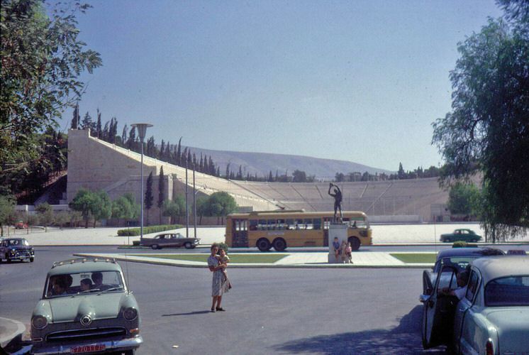 Η Αθήνα τη δεκαετία του 1960 – Εκπληκτικές εικόνες μιας άλλης γοητευτικής εποχής