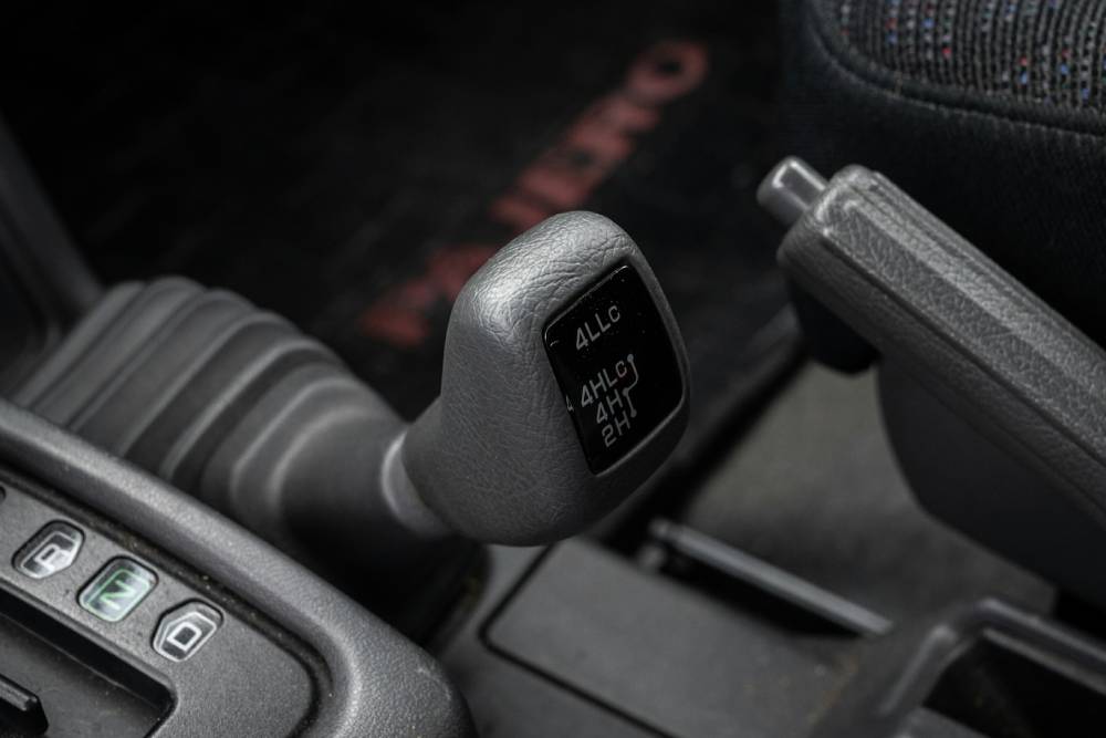 Εντυπωσιακό Mitsubishi Pajero Evo θυμάται το Ντακάρ