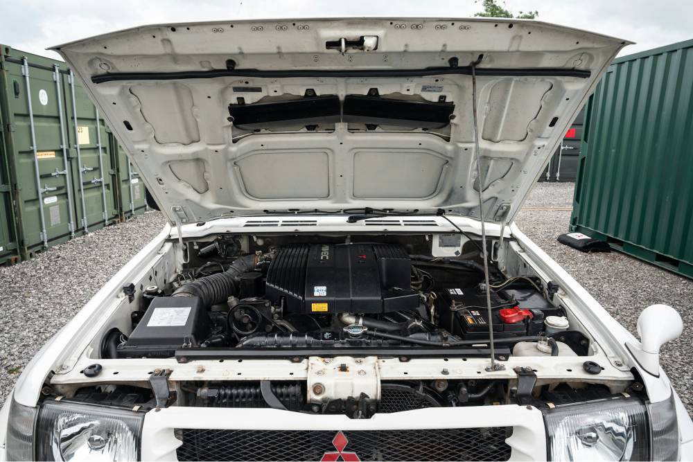 Εντυπωσιακό Mitsubishi Pajero Evo θυμάται το Ντακάρ