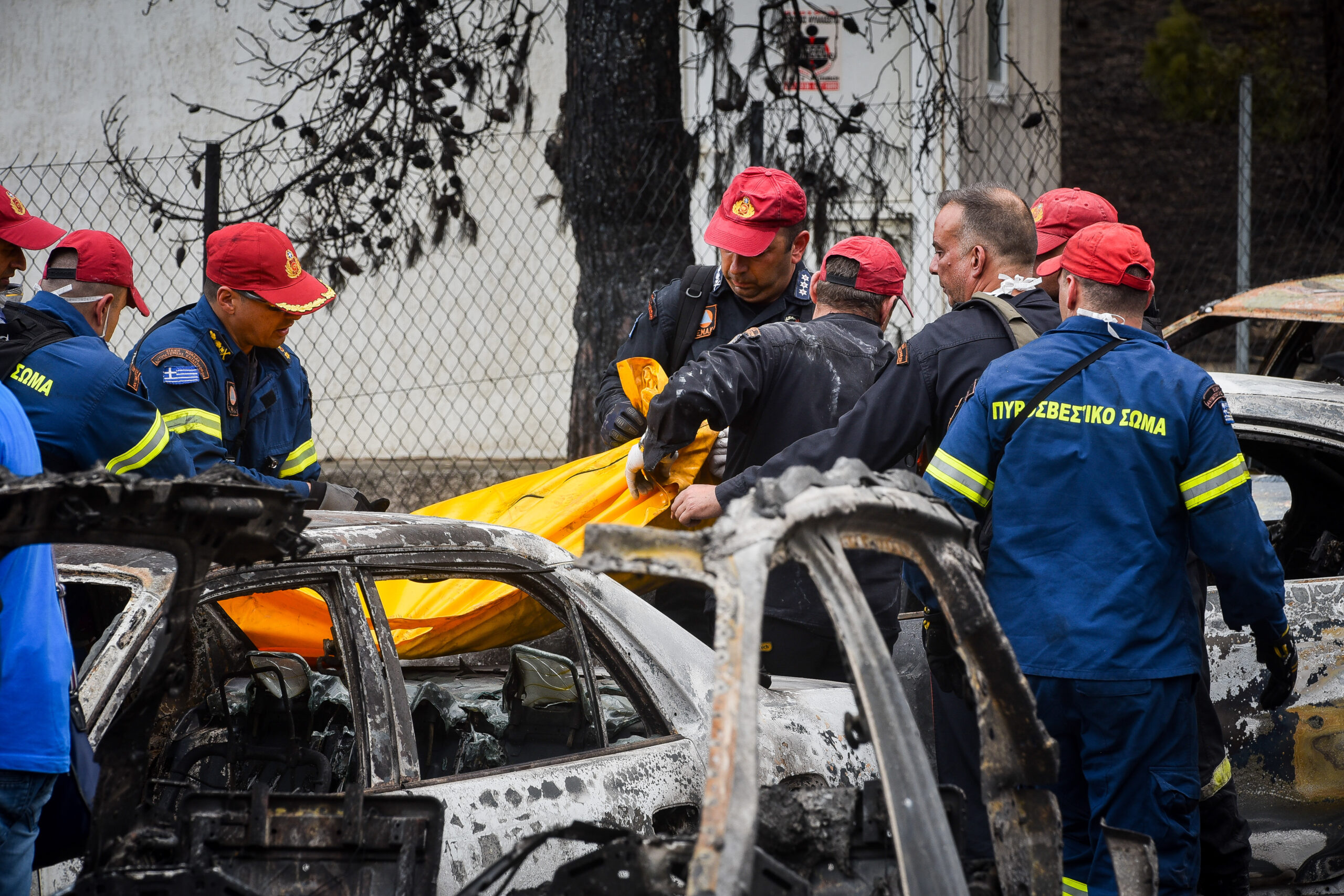 Μάτι: Επτά χρόνια από την καταστροφική τραγωδία – Συγκλονίζουν οι αφηγήσεις από τη θανατηφόρα πυρκαγιά 11 Φονική φωτιά στο Μάτι