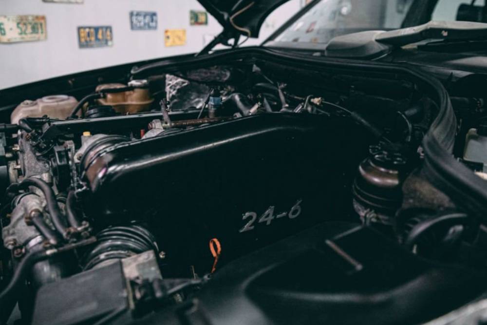 Η ανεπανάληπτη Mercedes W124 με μοτέρ BMW M5