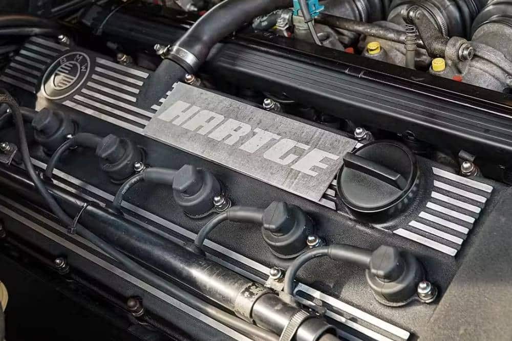 Η ανεπανάληπτη Mercedes W124 με μοτέρ BMW M5