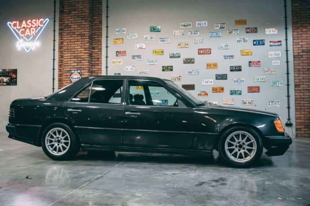 Η ανεπανάληπτη Mercedes W124 με μοτέρ BMW M5