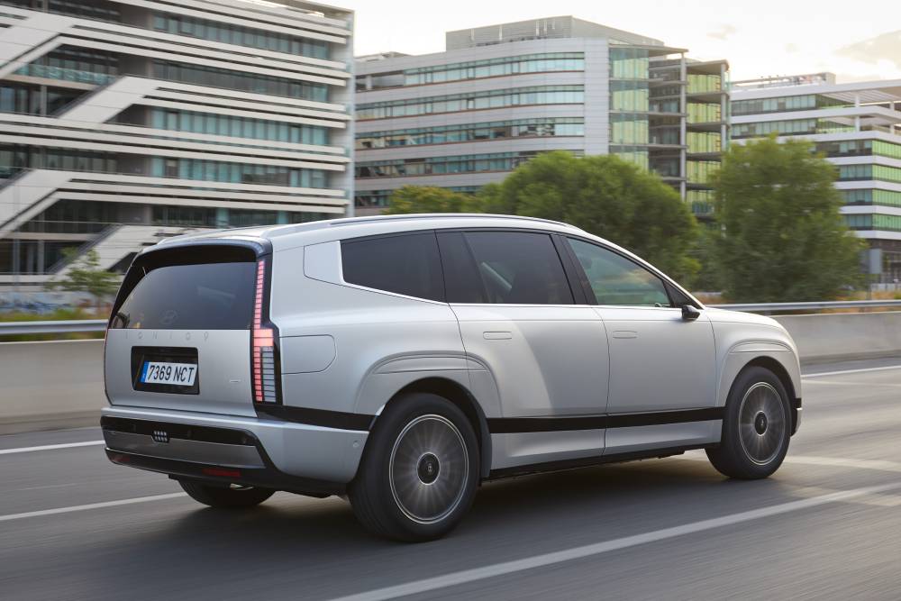 Αποκαλύφθηκαν οι αρχικές τιμές του Hyundai Ioniq 9 στην Ευρώπη