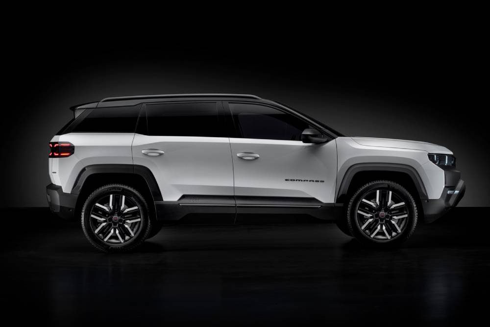 Το Jeep Compass 4xe επαναπροσδιορίζει την περιπέτεια