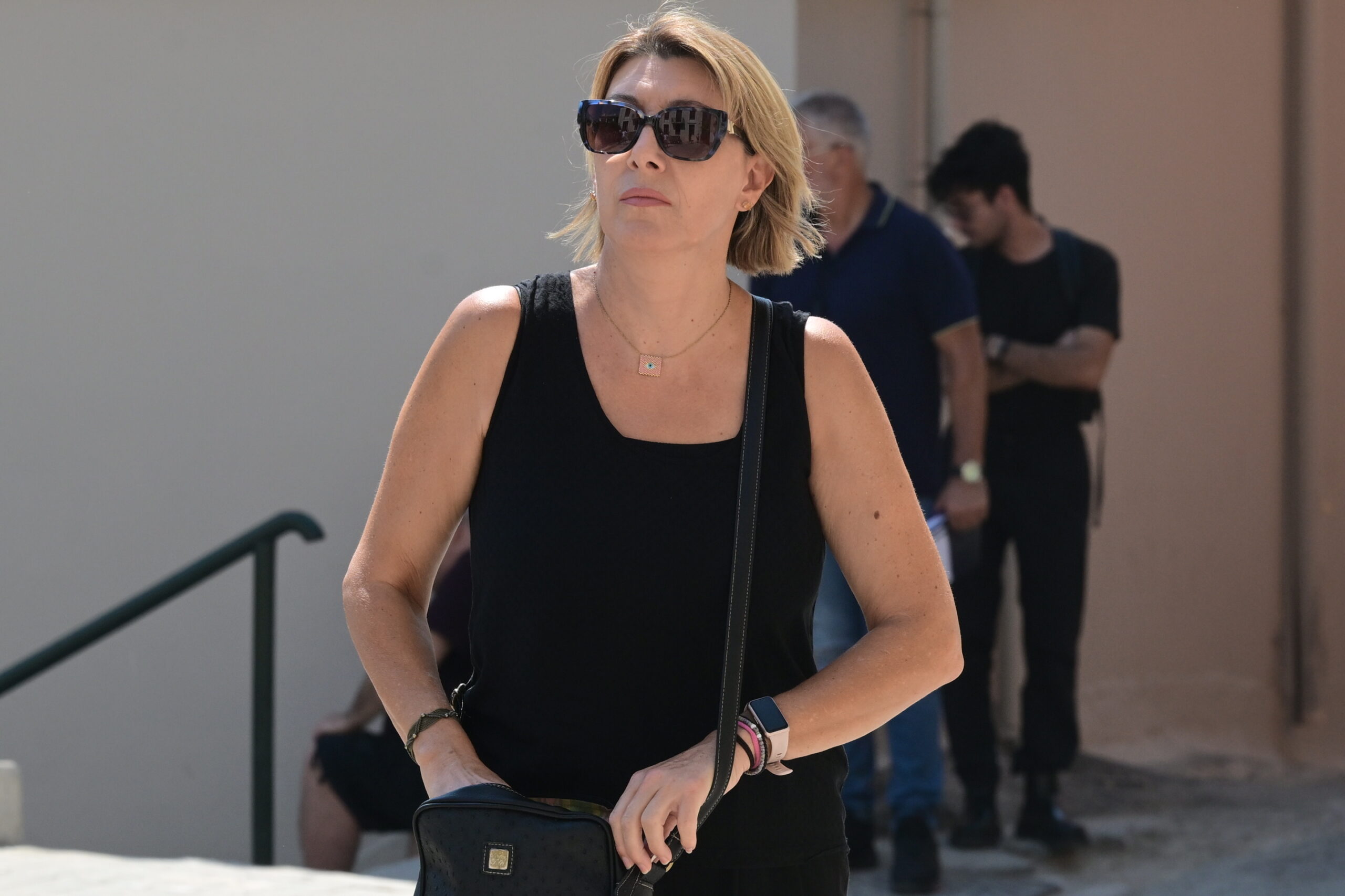 Γεράσιμος Μιχελής: Συγκλονιστική στιγμή στην κηδεία του ηθοποιού – Το στεφάνι από το καστ του «Παρά Πέντε»
