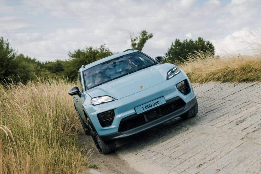 Η Porsche Macan κατέγραψε πάνω από 1 εκατομμύριο πωλήσεις